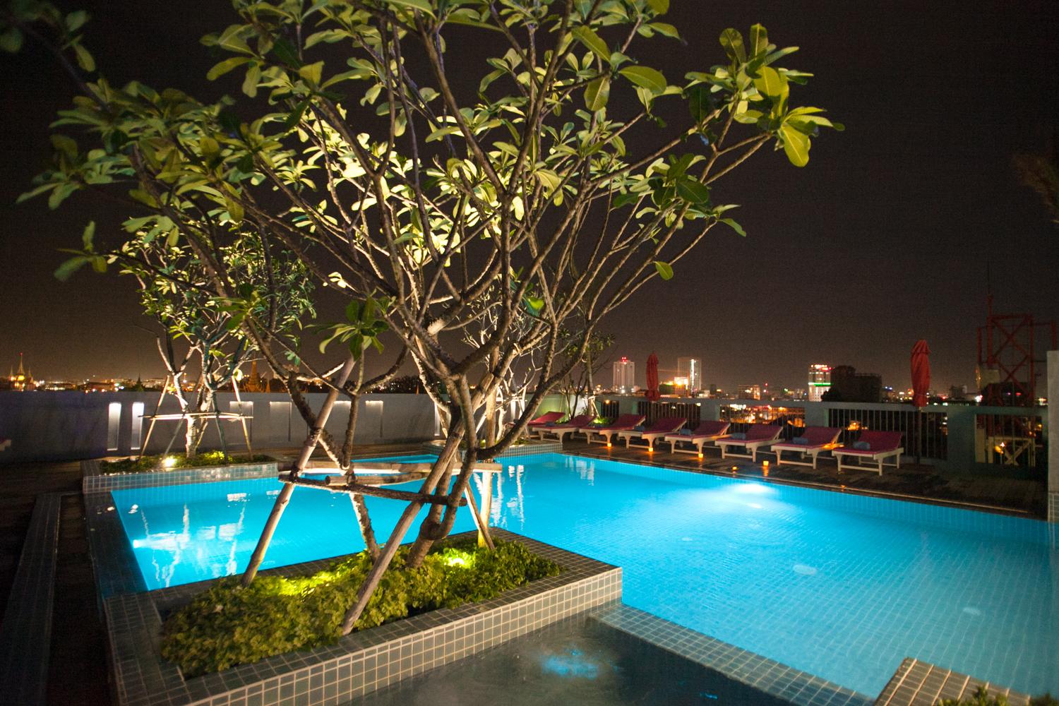The Frangipani Royal Palace Hotel Пном Пен Екстериор снимка